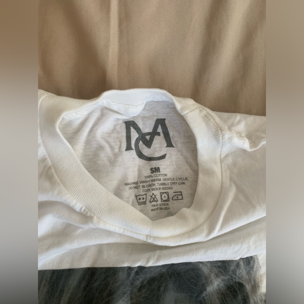 Mariah Carey T-shirt, Fan Merch